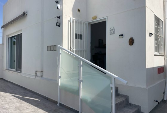 Herverkoop - Vrijstaande Villa -
Torrevieja - San Luis