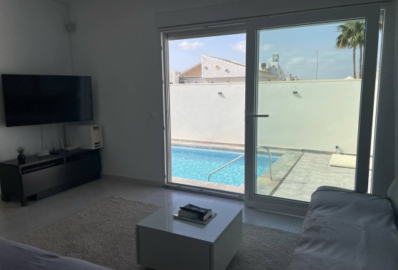 Herverkoop - Vrijstaande Villa -
Torrevieja - San Luis