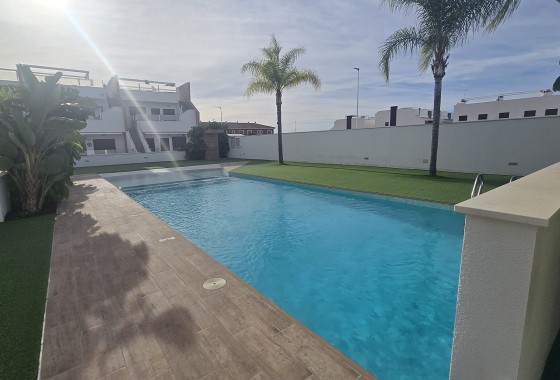 Sale - Apartment Flat -
Pilar de la Horadada - Costa Blanca