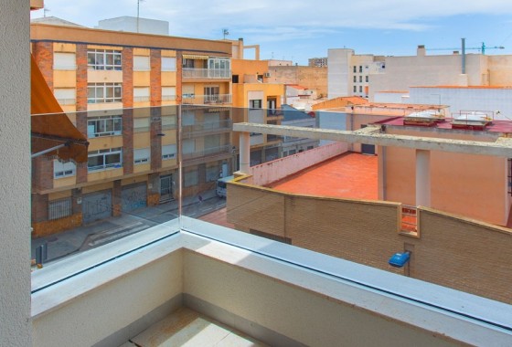 Sprzedaż - Apartament / Mieszkanie -
Torrevieja - Playa del Cura