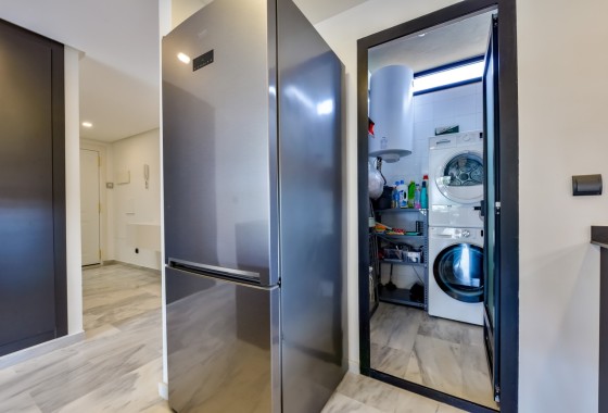 Resale - Wohnung / Appartement -
Villajoyosa - La Cala