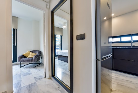 Resale - Wohnung / Appartement -
Villajoyosa - La Cala