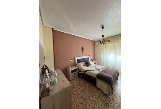 Venta - Casa de pueblo -
Orihuela - Orihuela Ciudad