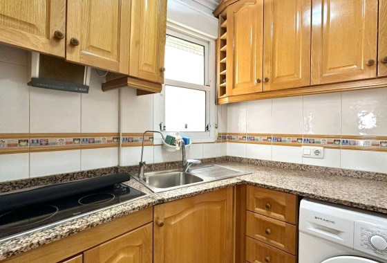 Resale - Wohnung / Appartement -
Torrevieja