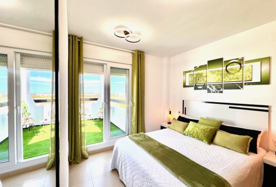 Sprzedaż - Apartament / Mieszkanie -
Las Terrazas de la Torre Golf Resort - Inland