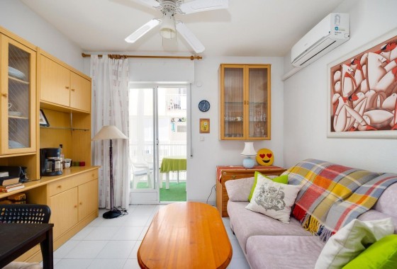 Venta - Apartamento / Piso -
Torrevieja - Estacion de autobuses
