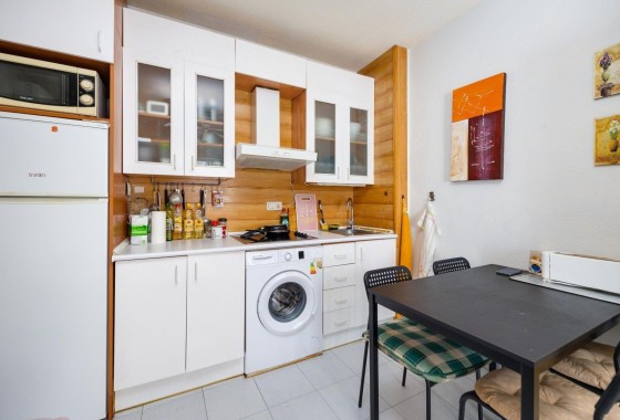 Venta - Apartamento / Piso -
Torrevieja - Estacion de autobuses