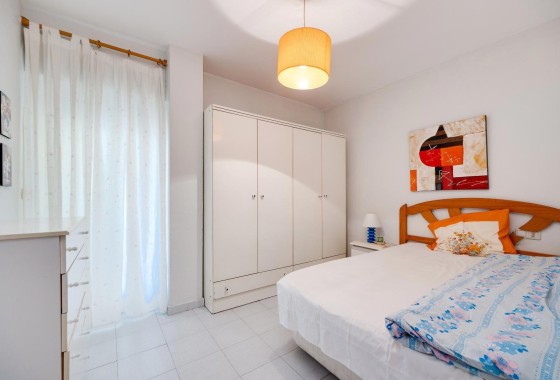 Venta - Apartamento / Piso -
Torrevieja - Estacion de autobuses