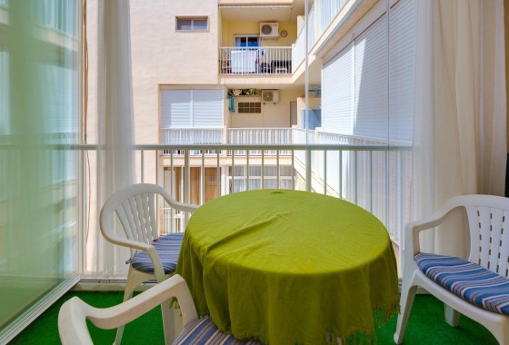 Venta - Apartamento / Piso -
Torrevieja - Estacion de autobuses