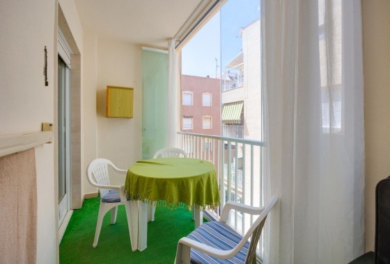 Venta - Apartamento / Piso -
Torrevieja - Estacion de autobuses