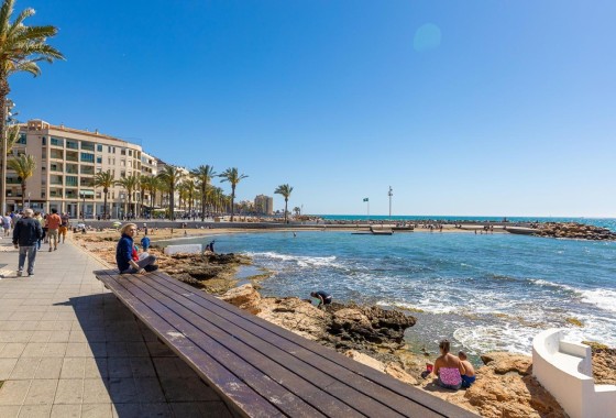 Venta - Apartamento / Piso -
Torrevieja - Estacion de autobuses