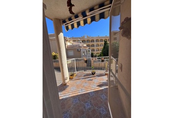 Herverkoop - Stadswoning -
Villamartín - Costa Blanca