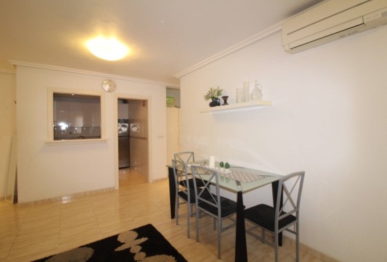 Herverkoop - Appartement / Flat -
Torrevieja - Center