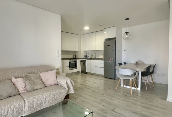 Herverkoop - Appartement / Flat -
Orihuela Costa - Villamartín