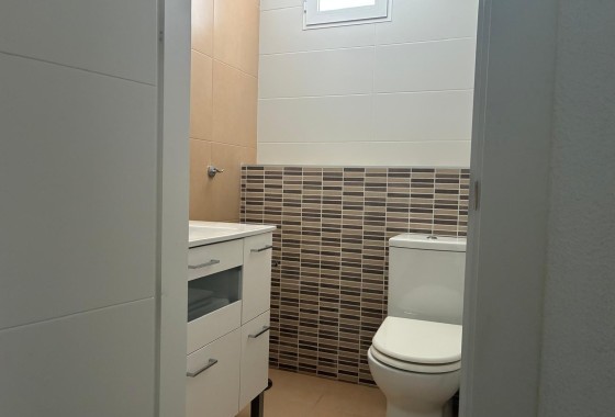 Herverkoop - Appartement / Flat -
Torrevieja - La Mata
