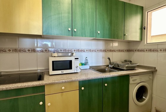 Venta - Apartamento / Piso -
Torrevieja