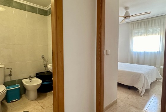 Venta - Apartamento / Piso -
Torrevieja