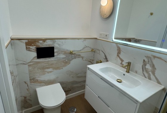 Herverkoop - Appartement / Flat -
Orihuela Costa - Punta Prima