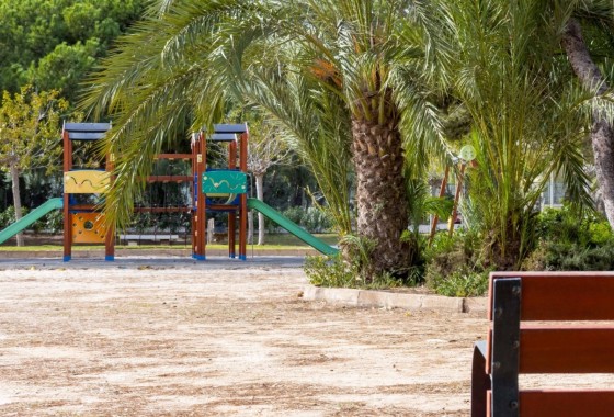 Herverkoop - Stadswoning -
Orihuela Costa - La Zenia