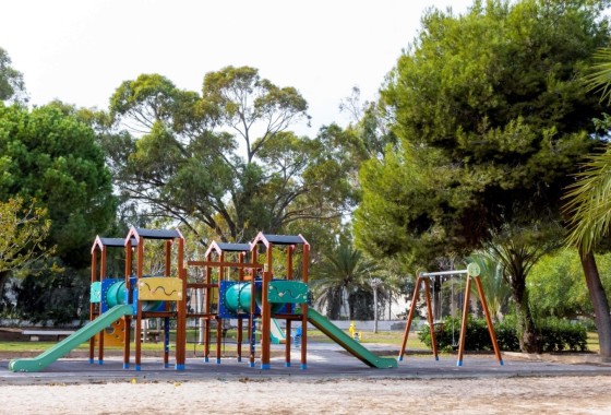 Herverkoop - Stadswoning -
Orihuela Costa - La Zenia