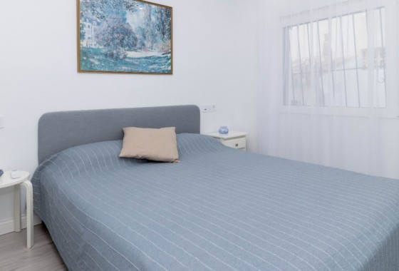 Herverkoop - Stadswoning -
Orihuela Costa - La Zenia