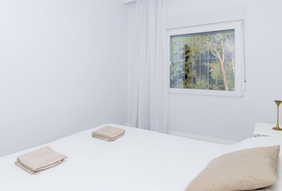 Herverkoop - Stadswoning -
Orihuela Costa - La Zenia