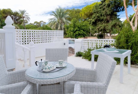 Herverkoop - Stadswoning -
Orihuela Costa - La Zenia