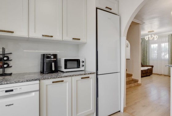 Herverkoop - Stadswoning -
Torrevieja