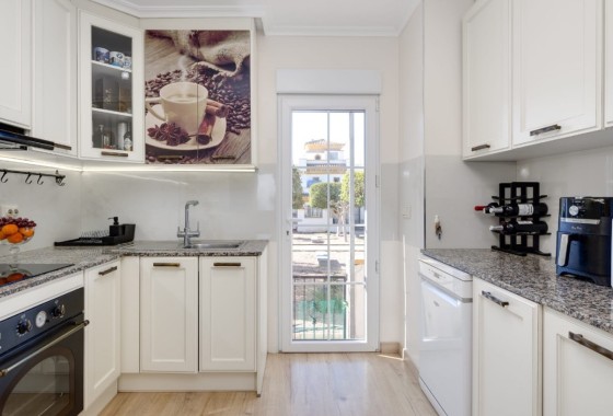 Herverkoop - Stadswoning -
Torrevieja