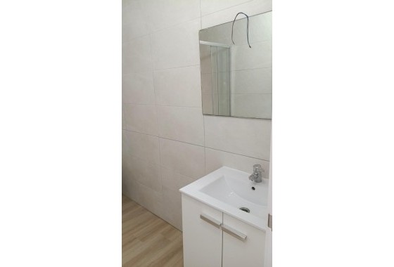 Revente - Appartement -
Torrevieja - Center