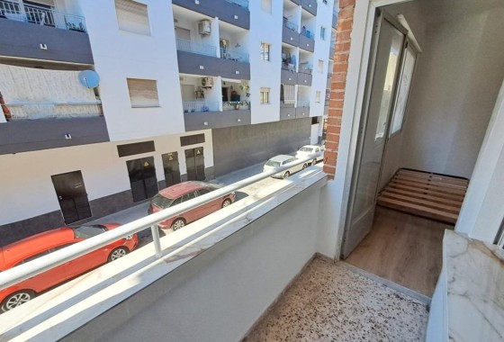Revente - Appartement -
Torrevieja - Center