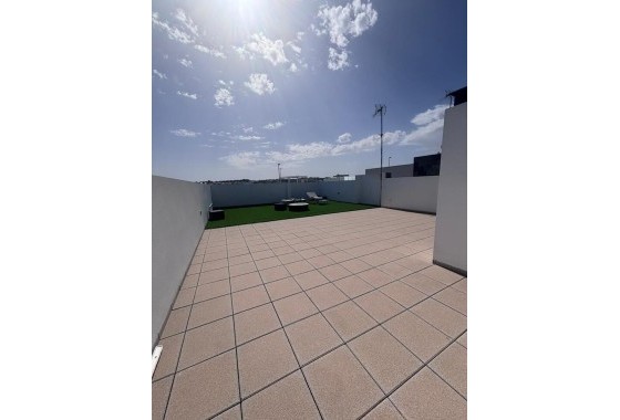 Sprzedaż - Willa wolnostojąca -
Villamartín - Costa Blanca
