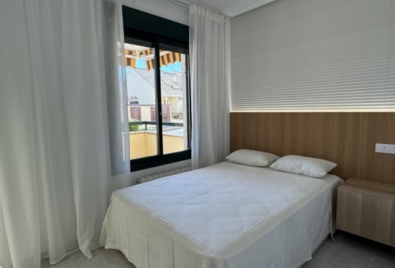 Venta - Apartamento / Piso -
Orihuela Costa - Lomas de Campoamor