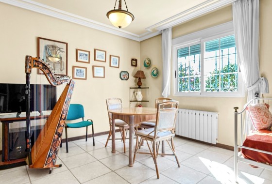 Resale - Freistehende Villa -
Torrevieja - Torrelamata - La Mata