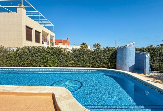 Resale - Freistehende Villa -
Torrevieja - Torrelamata - La Mata
