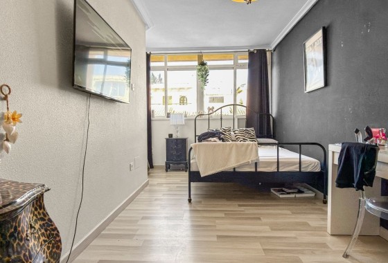 Venta - Casa de pueblo -
Orihuela Costa - La Florida