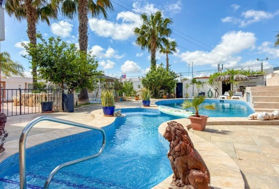 Herverkoop - Vrijstaande Villa -
Ciudad Quesada - Rojales - Ciudad Quesada