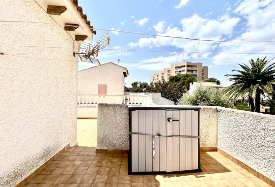 Sprzedaż - Willa wolnostojąca -
La Zenia - Costa Blanca