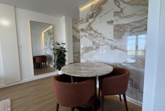 Herverkoop - Appartement / Flat -
Punta Prima - Costa Blanca