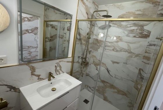Herverkoop - Appartement / Flat -
Punta Prima - Costa Blanca