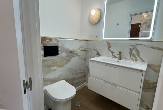 Herverkoop - Appartement / Flat -
Punta Prima - Costa Blanca