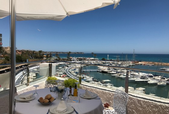 Revente - Appartement -
Orihuela Costa - Costa Blanca