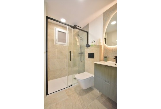 Herverkoop - Appartement / Flat -
Torrevieja - Costa Blanca