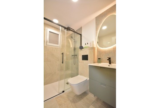 Herverkoop - Appartement / Flat -
Torrevieja - Costa Blanca