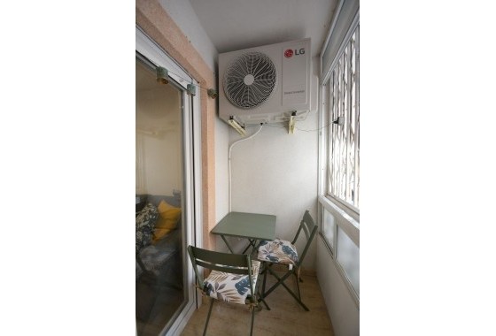 Herverkoop - Appartement / Flat -
Torrevieja - Costa Blanca