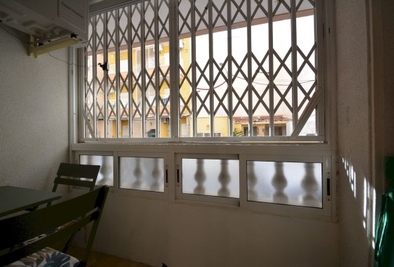 Herverkoop - Appartement / Flat -
Torrevieja - Costa Blanca