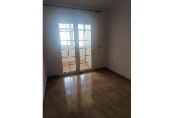 Herverkoop - Stadswoning -
Torre Pacheco - Balsicas