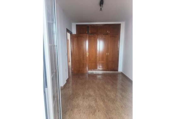 Herverkoop - Stadswoning -
Torre Pacheco - Balsicas