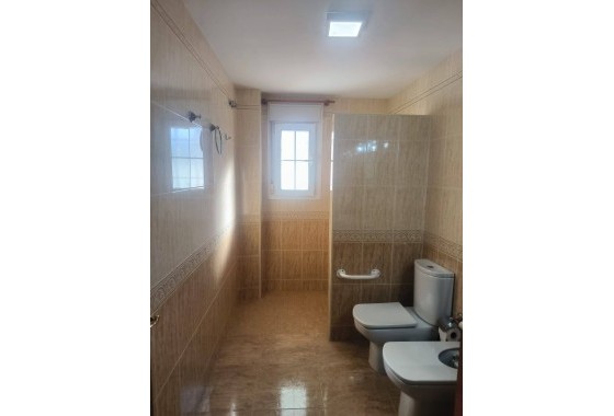 Herverkoop - Stadswoning -
Torre Pacheco - Balsicas