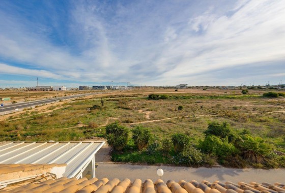 Resale - Wohnung / Appartement -
Torrevieja - La Siesta - El Salado - Torreta